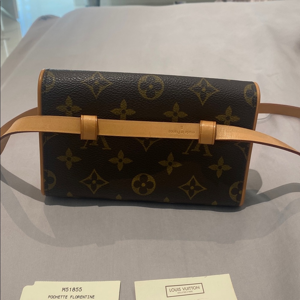 Louis Vuitton Monogram Brown and Yellow belt Bag - Picture 4 of 5